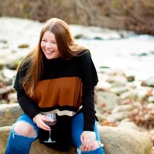 Meet your Posher, Brooke